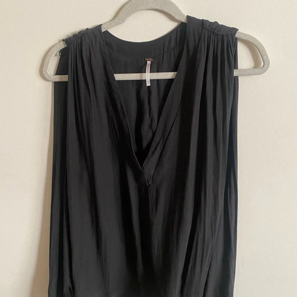 Free People Flowy Tank - Picture 3 of 3